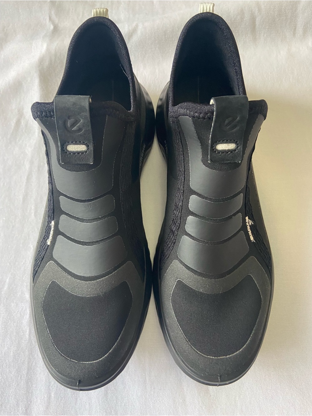 Ecco S.T.1 Phorene Women's Black Slip-On Sneakers